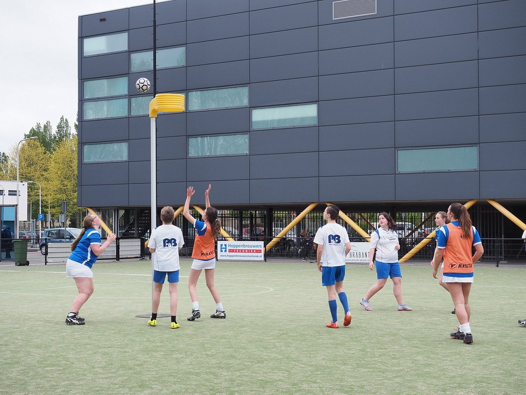 Korfbal B2 - 22 april -035.jpg